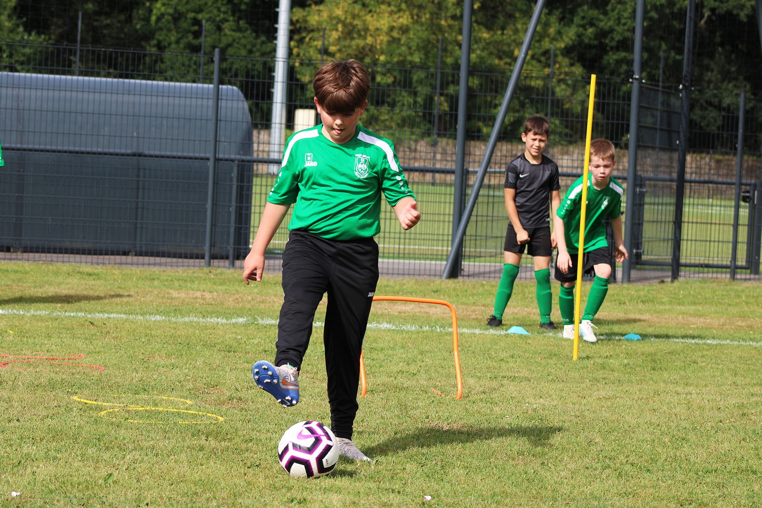 U10 U11 V5